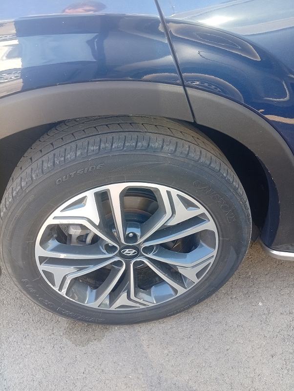 Фото лота: HYUNDAI SANTA FE, фото 11 из 15
