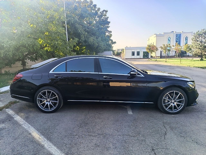 Фото лота: Mercedes-Benz TYPE S560 4 MATIC, фото 8 из 12