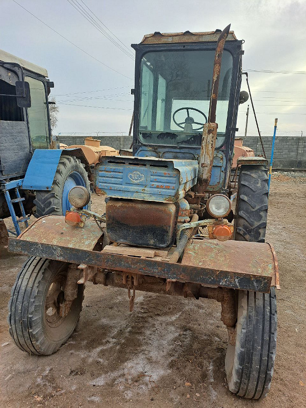Фото лота: Traktor T-28MCX, фото 1 из 4