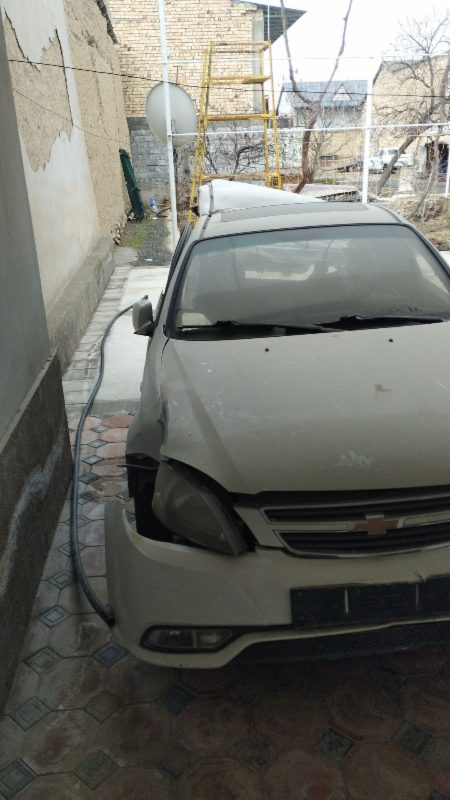 Фото лота: CHEVROLER LACETTI-2, фото 5 из 5