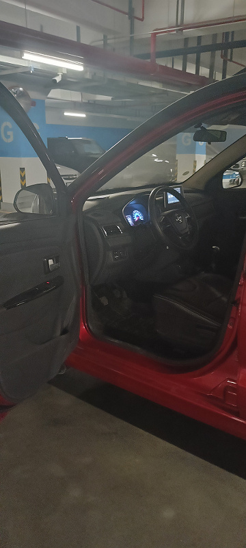 Фото лота: DONGFENG GLORY 330S, фото 7 из 11