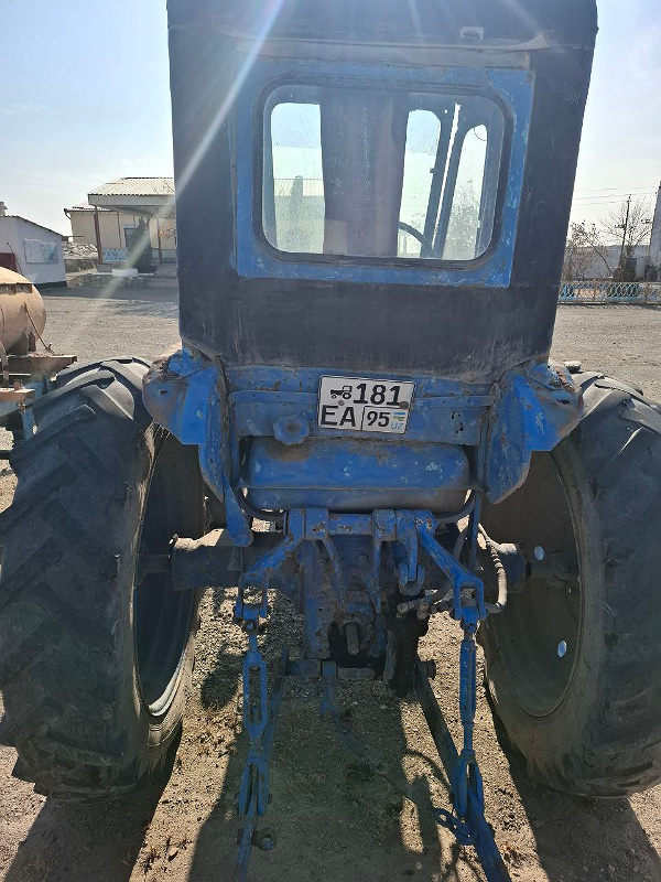 Фото лота: Traktor T-28X4MC, фото 4 из 4