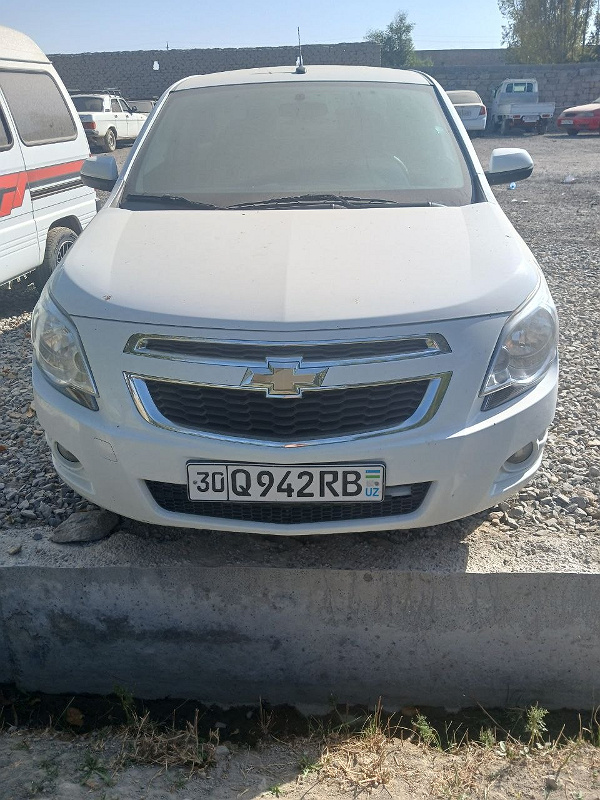 Фото лота: CHEVROLET COBALT, фото 1 из 13
