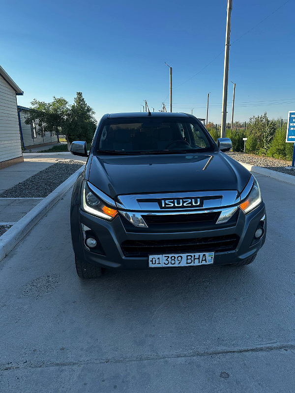 Фото лота: ISUZU D MAX OKSUS, фото 1 из 11