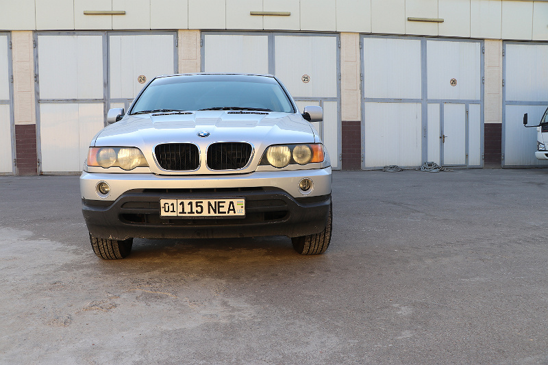 Фото лота: BMW X5, фото 1 из 6