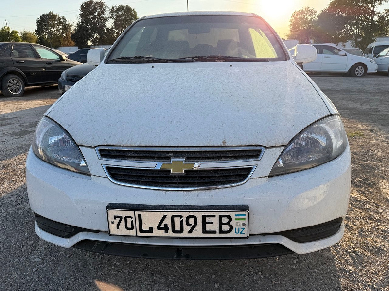 Фото лота: GM UZ LACETTI SX MT, фото 1 из 6