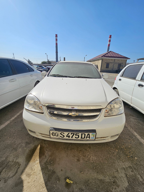 Фото лота: CHEVROLET OPTRA, фото 1 из 10