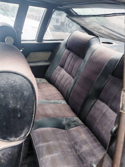 Фото лота: MAZDA 929, фото 9 из 9
