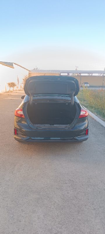 Фото лота: Honda Clarity, фото 9 из 9
