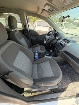 Фото лота: CHEVROLET COBALT, фото 7 из 10