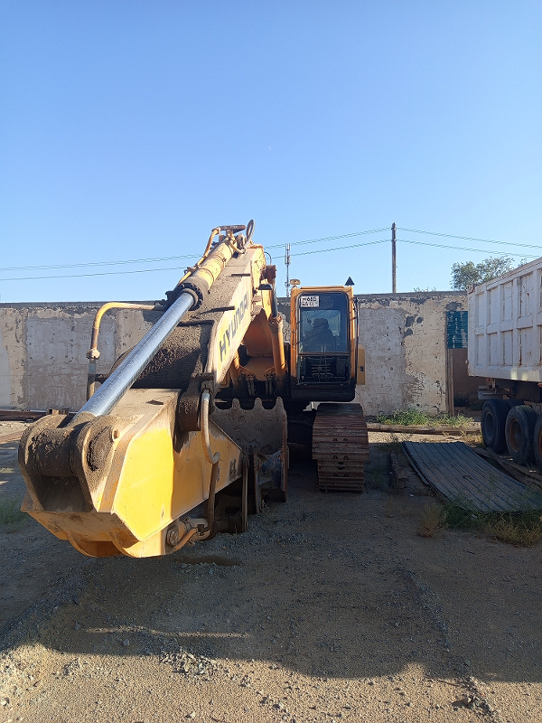 Фото лота: ROBEX 2900LC-7, фото 7 из 7