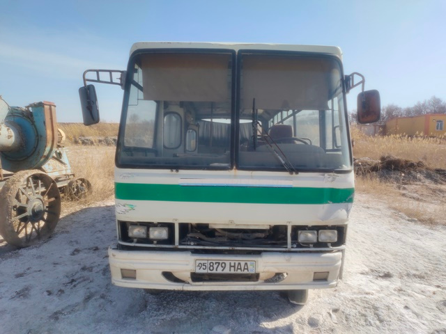 Фото лота: MIDIBUS M24-9, фото 1 из 11