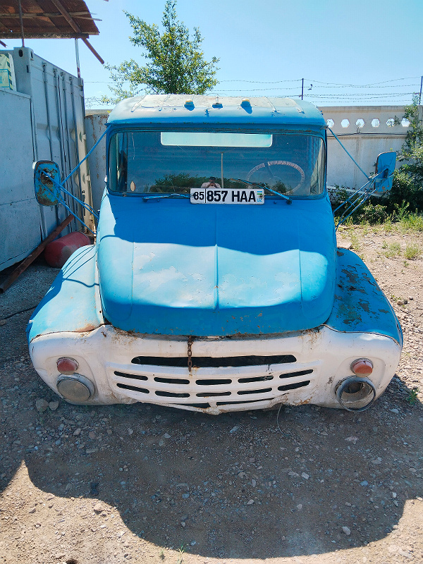 Фото лота: ZIL-130 LUMZ-890, фото 1 из 4