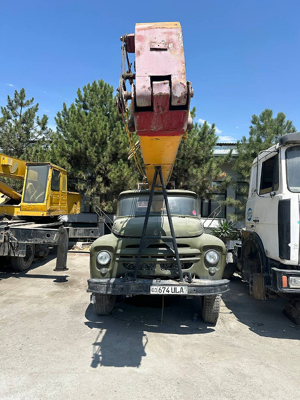 Фото лота: ZIL-130 AGP, фото 1 из 8