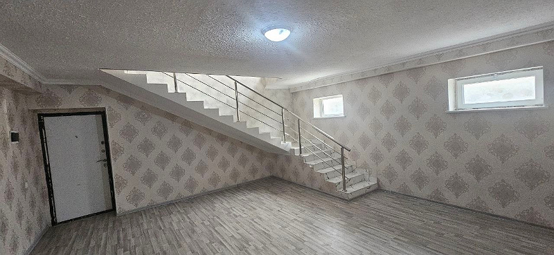 Фото лота: Квартира в многоэтажном доме, фото 8 из 8