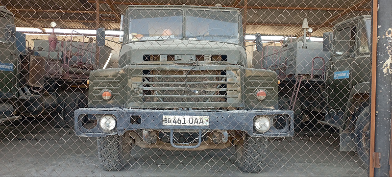 Фото лота: KRAZ-250, фото 1 из 5