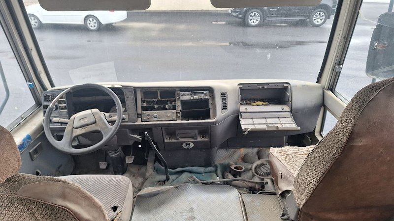 Фото лота: Mitsubishi Rosa, фото 6 из 8