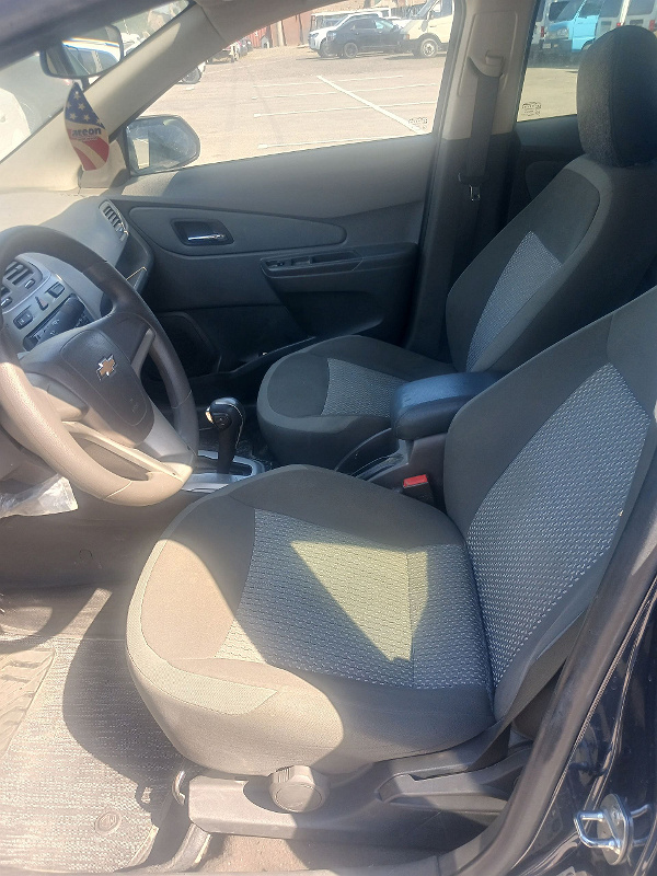 Фото лота: CHEVROLET COBALT, фото 2 из 8