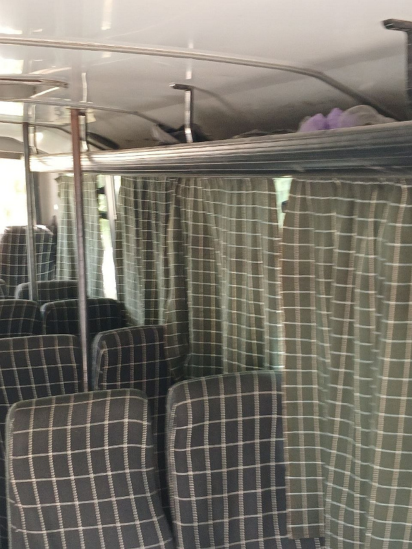 Фото лота: MIDIBUS ISUZU SAZ, фото 8 из 9