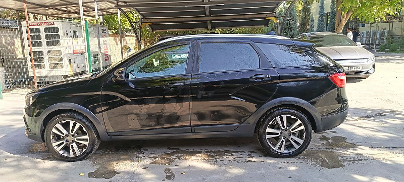 Фото лота: Lada Vesta, 01 702 YFA, фото 1 из 7
