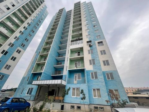 Фото лота: Квартира в многоэтажном доме, фото 1 из 7