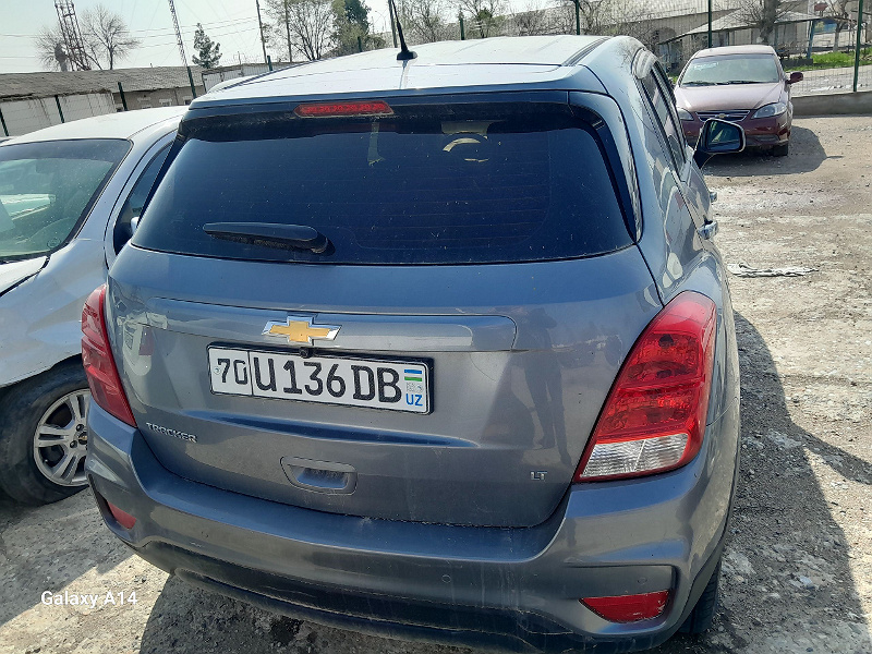 Фото лота: CHEVROLET TRACKER, фото 8 из 10