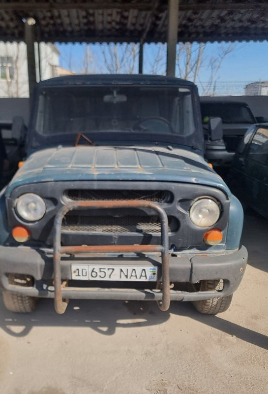 Фото лота: UAZ-HUNTER-315195025, фото 1 из 6