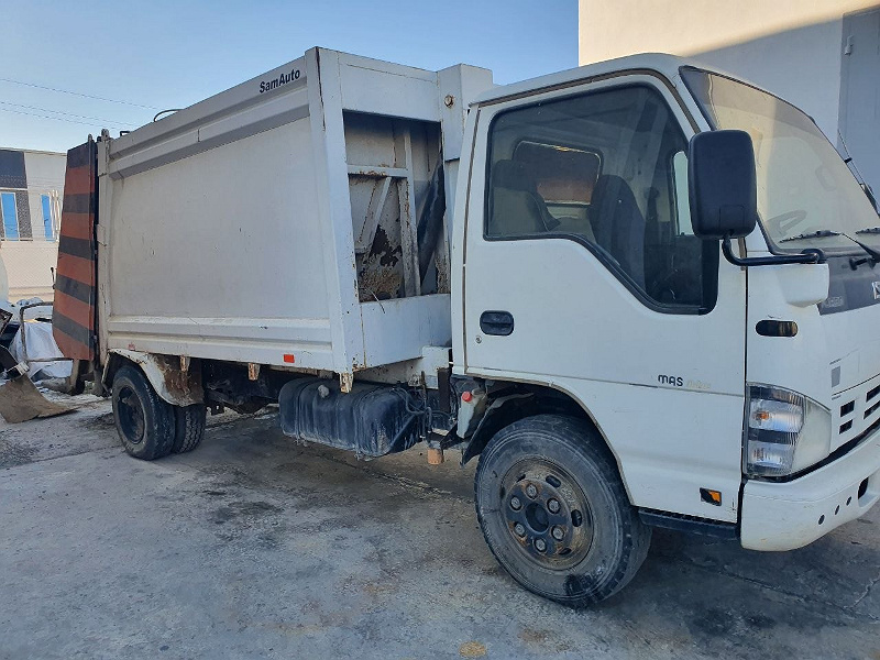 Фото лота: ISUZU NQR 71 PL, фото 5 из 6