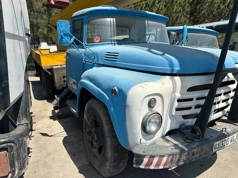 Фото лота: AVTOGIDROPODEMNIK ZIL-130, фото 7 из 7
