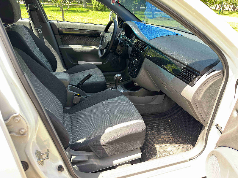 Фото лота: CHEVROLET LACETTI (1.5) SDX, фото 7 из 10