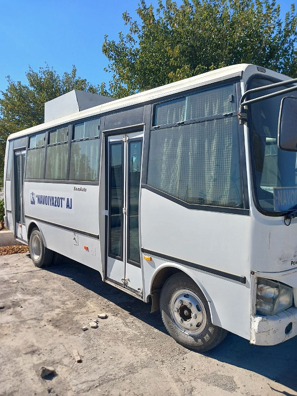 Фото лота: MIDIBUS ISUZU SAZ NP21, фото 3 из 5