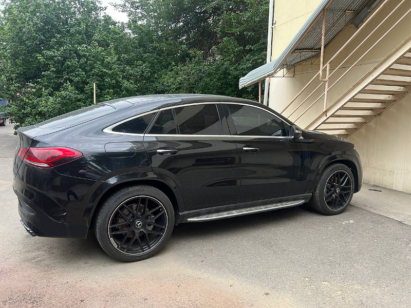 Фото лота: MERSEDES BENZ GLE 450, фото 3 из 7