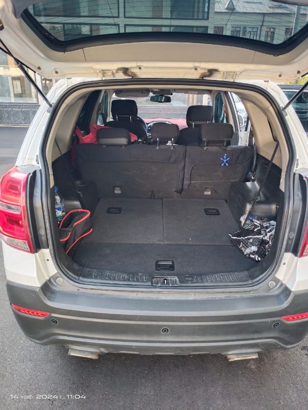 Фото лота: Chevrolet Captiva, фото 7 из 7