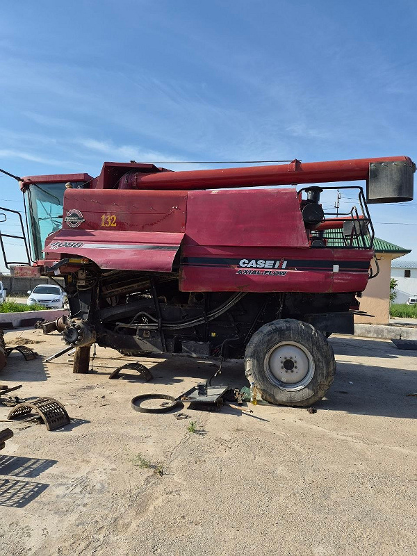 Фото лота: CASE IH 4088 Galla urish kombayin  70DA 806, фото 2 из 4