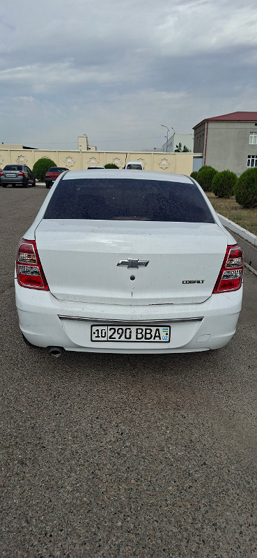 Фото лота: CHEVROLET COBALT, фото 5 из 6