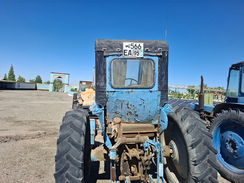 Фото лота: Traktor T-28X4MC, фото 3 из 4