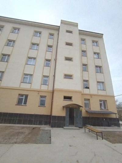 Фото лота: Квартира в многоэтажном доме, фото 1 из 9
