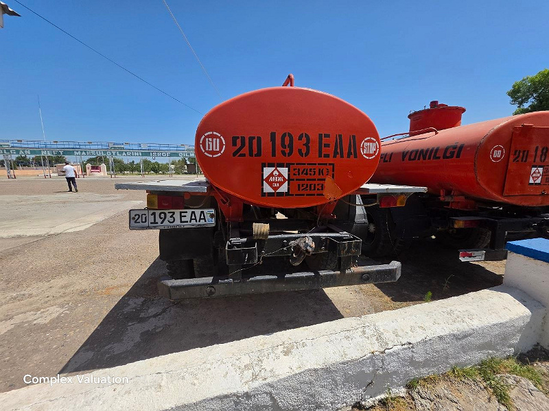 Фото лота: GAZ 5201  20 193 EAA, фото 2 из 5