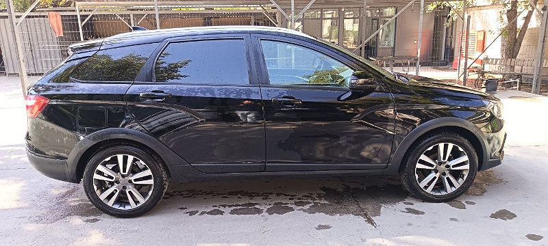 Фото лота: Lada Vesta, 01 702 YFA, фото 7 из 7