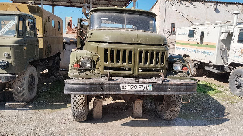 Фото лота: Грузовой автомобиль, фото 1 из 6