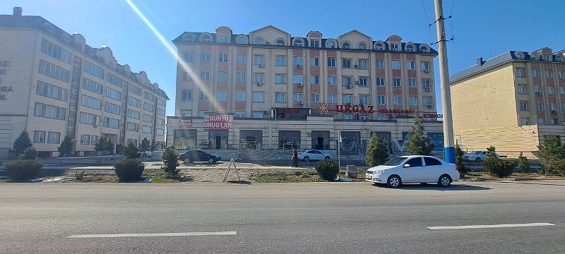 Фото лота: Квартира в многоэтажном доме, фото 1 из 7