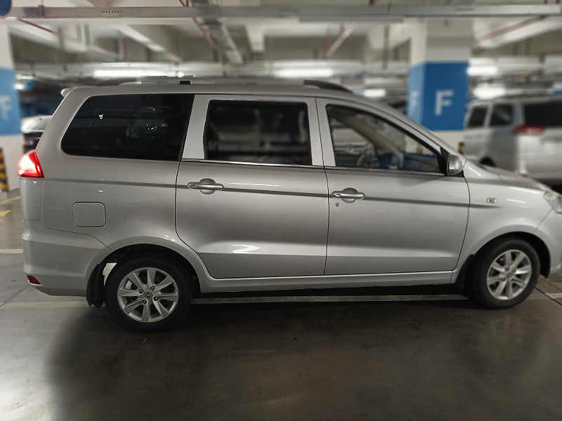 Фото лота: DONGFENG GLORY 330S, фото 8 из 9