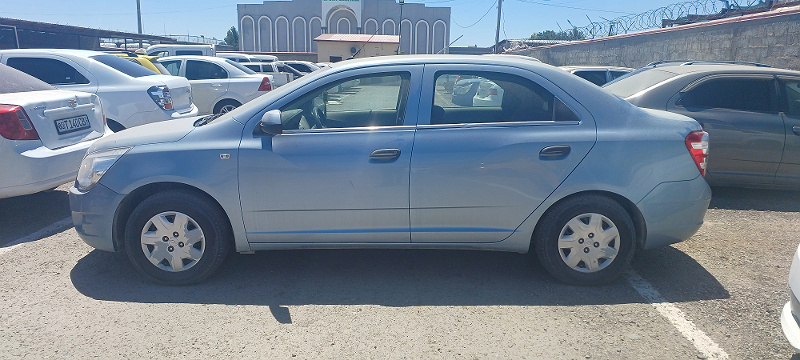 Фото лота: Chevrolet Cobalt, фото 6 из 9