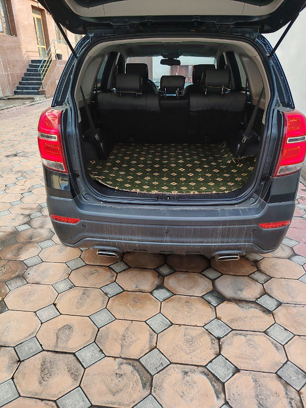 Фото лота: CHEVROLET CAPTIVA, фото 10 из 11