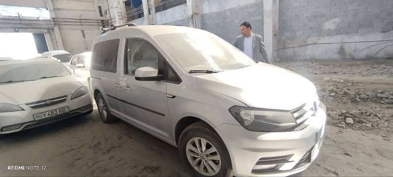 Фото лота: VOLKSWAGEN CADDY, фото 5 из 8