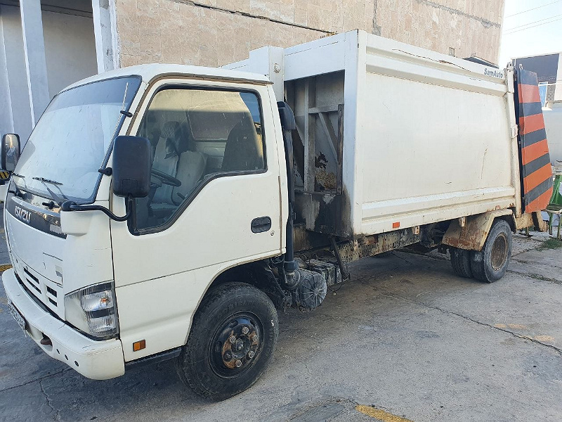 Фото лота: ISUZU NQR 71 PL, фото 6 из 6