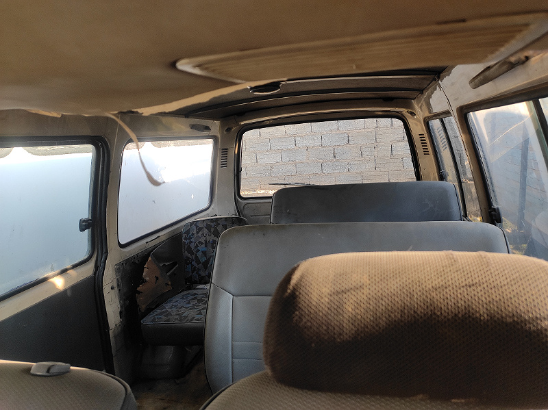 Фото лота: TOYOTA HIACE, фото 4 из 8