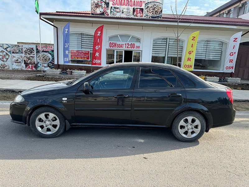 Фото лота: Chevrolet lacetti, фото 6 из 11