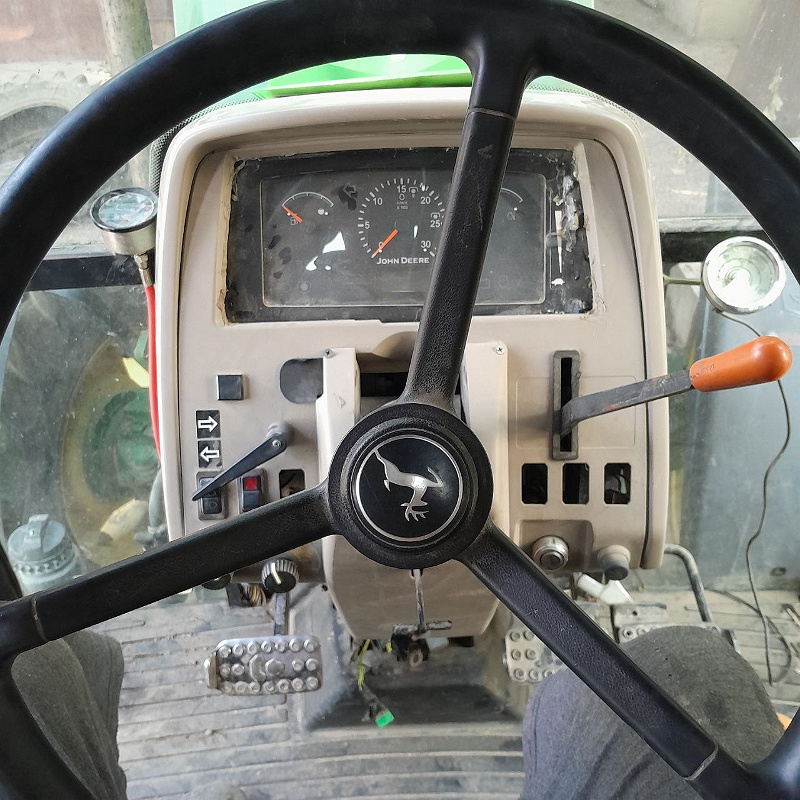 Фото лота: JOHN DEERE 5725, фото 10 из 14