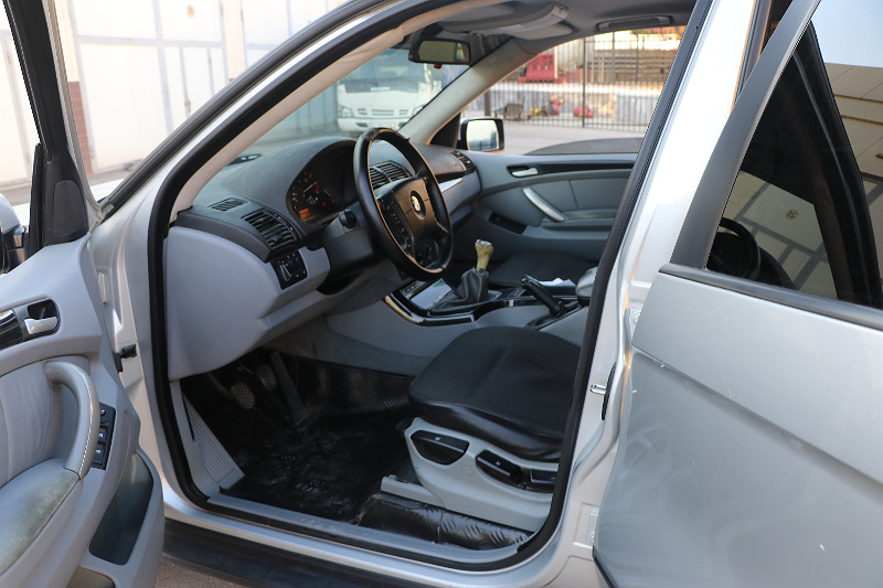 Фото лота: BMW X5, фото 4 из 6